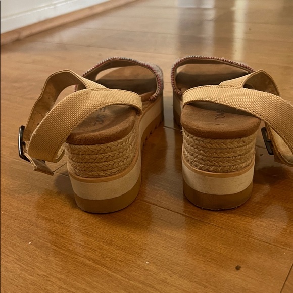 Multicolor platform Sandals - Picture 3 of 4